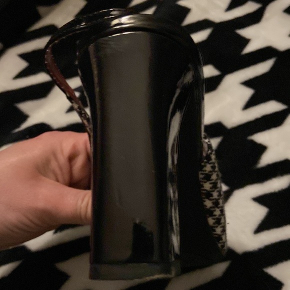 Liz & Co houndstooth heels, size 6 1/2 M - Picture 7 of 8